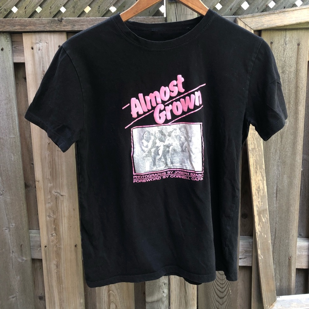 LAST CHANCE art exhibition t-shirt